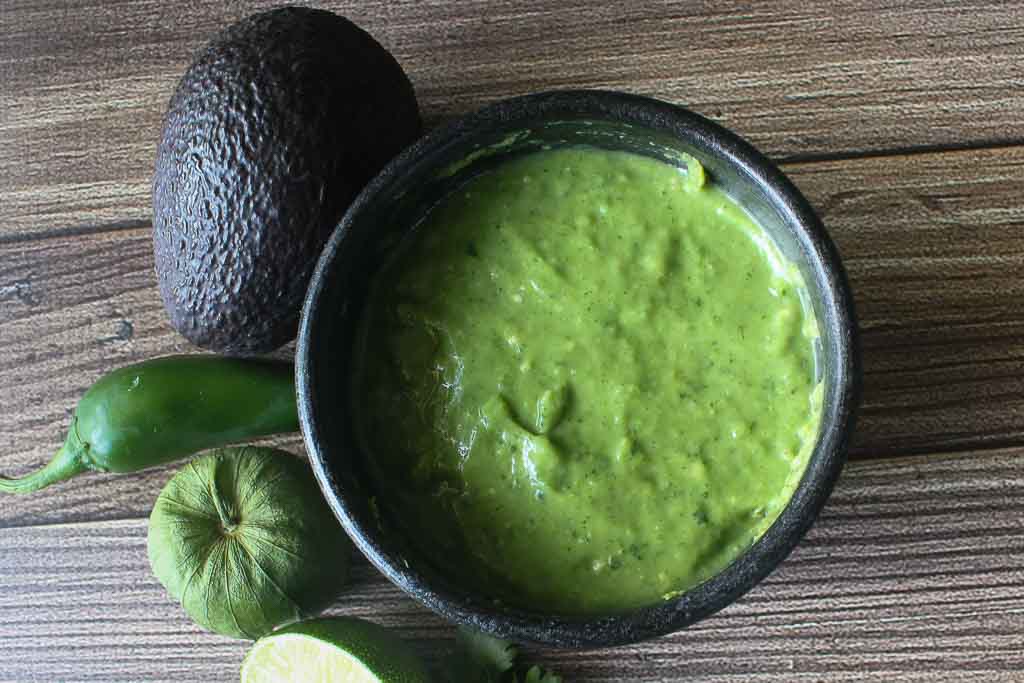 Creamy Mexican Green Salsa Recipe