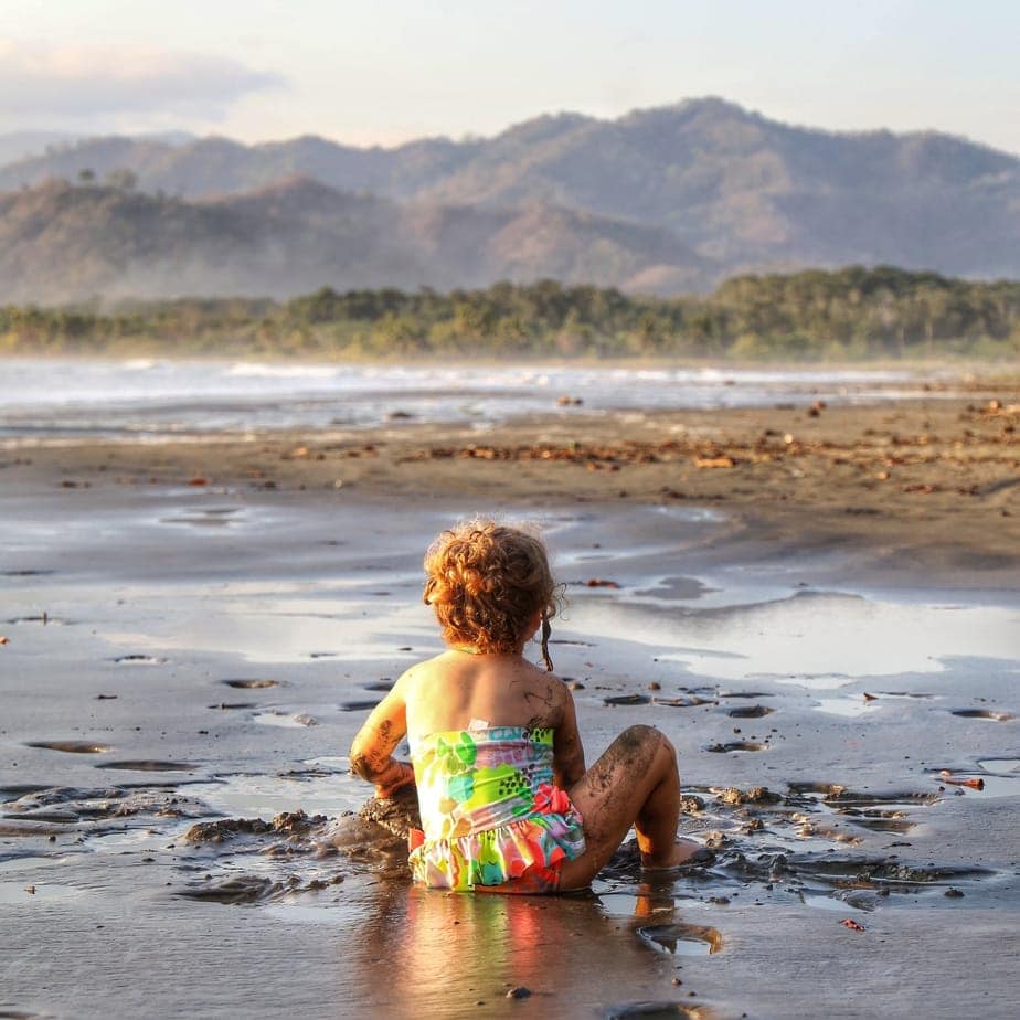 Costa Rica With Kids- The Complete Guide